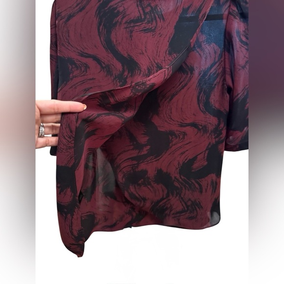 REISS Maroon/Black Polyester Abstract Print Round Neck 3/4 Sleeve Blouse - Picture 8 of 8